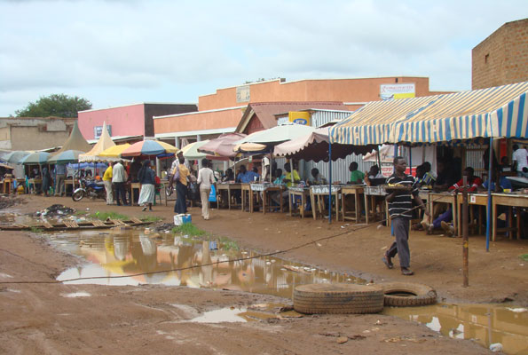 Elegu Market
